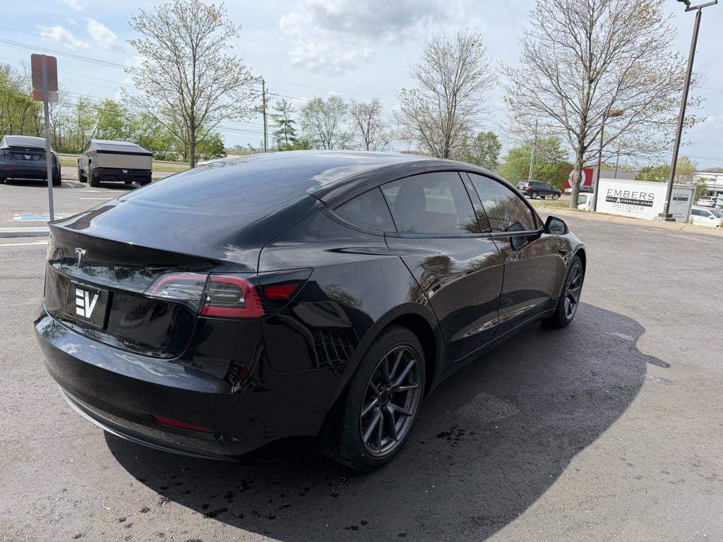 Used 2023 Tesla Model 3 Standard Range RWD image 5