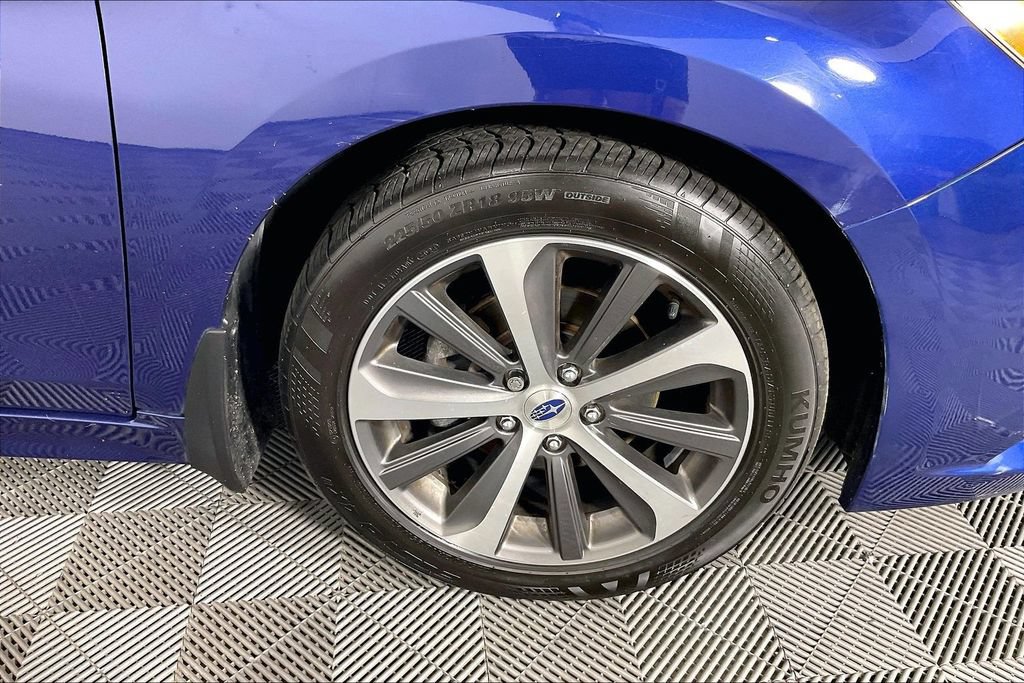 Used 2017 Subaru Legacy 2.5i Limited AWD/4WD image 12
