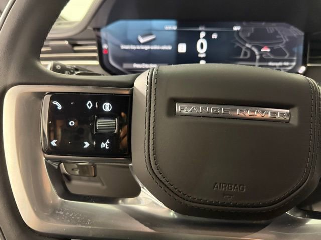 Certified 2025 Land Rover Range Rover SV AWD/4WD image 18