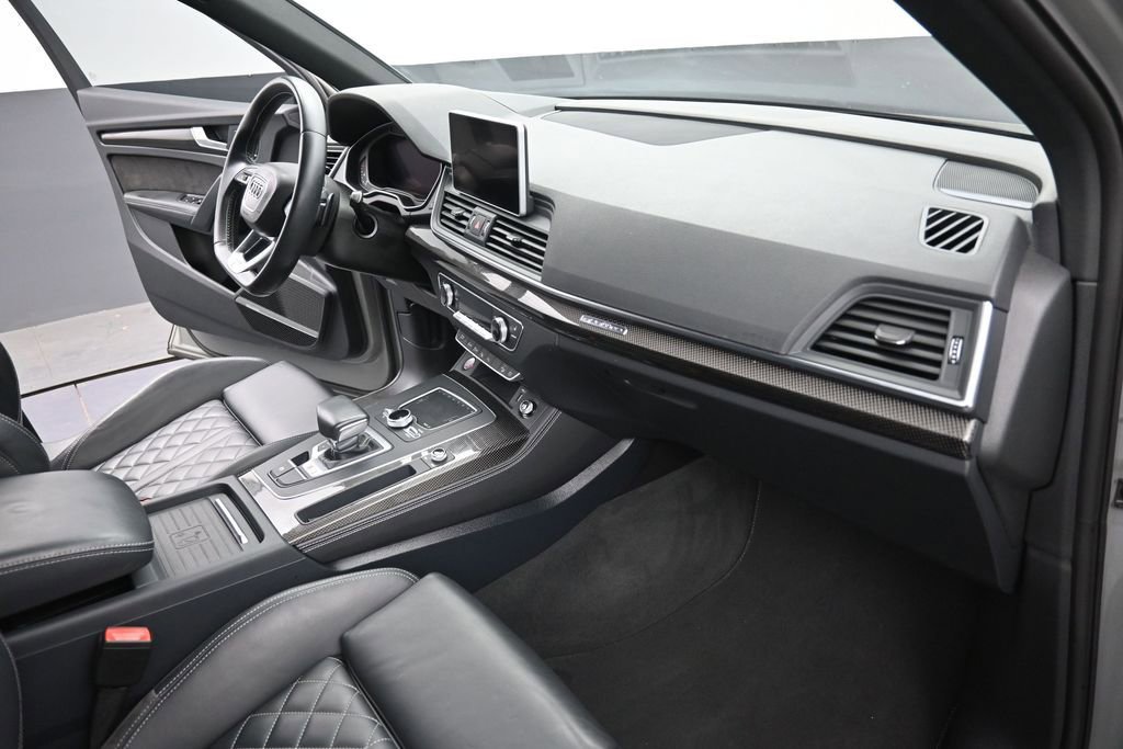 Used 2019 Audi SQ5 Prestige w/ Prestige Package AWD/4WD image 26
