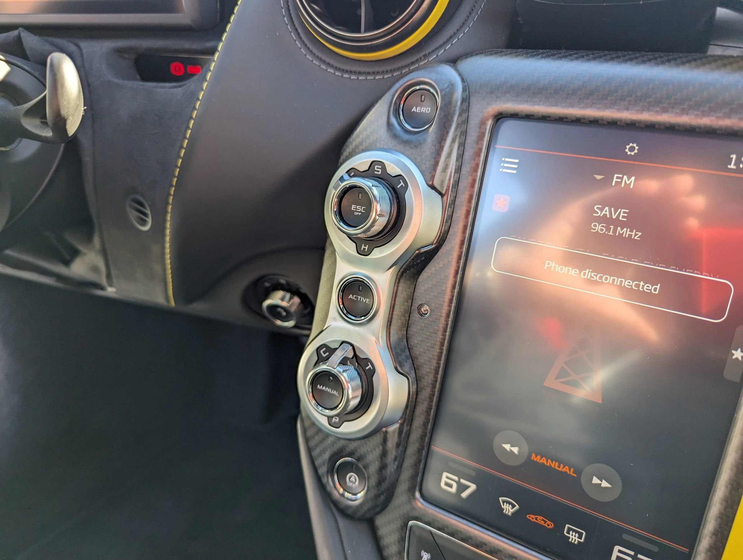 Used 2021 McLaren 720S Luxury image 25