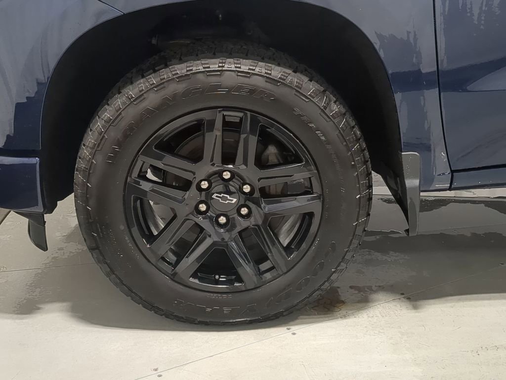 Used 2022 Chevrolet Silverado 1500 RST w/ RST All Star Premium Package AWD/4WD image 17