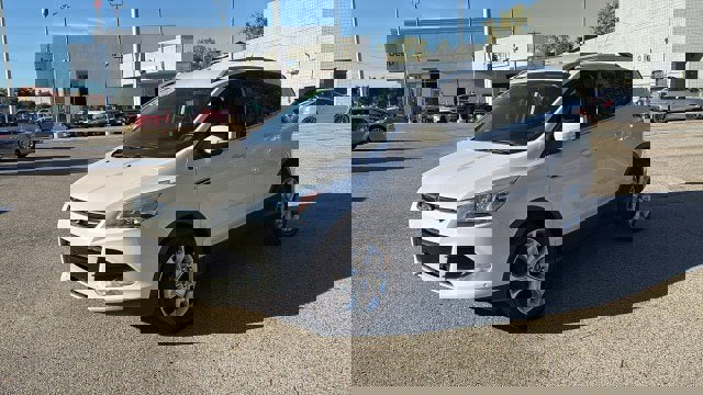 Used 2015 Ford Escape Titanium w/ Equipment Group 301A image 6
