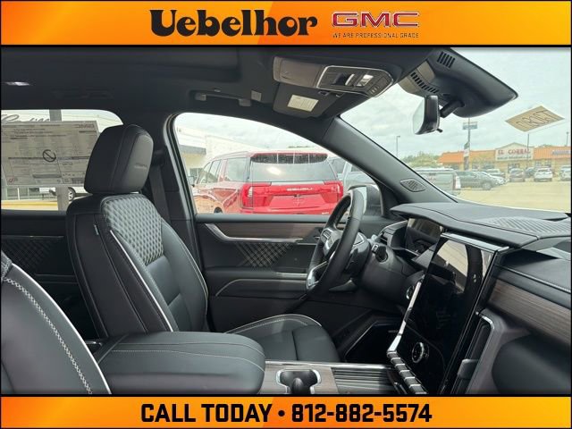 New 2026 GMC Acadia Denali w/ Super Cruise Package image 2