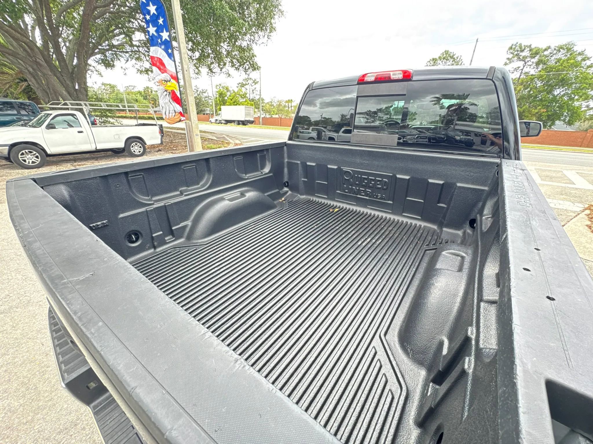 Used 2015 Chevrolet Silverado 1500 LTZ image 25