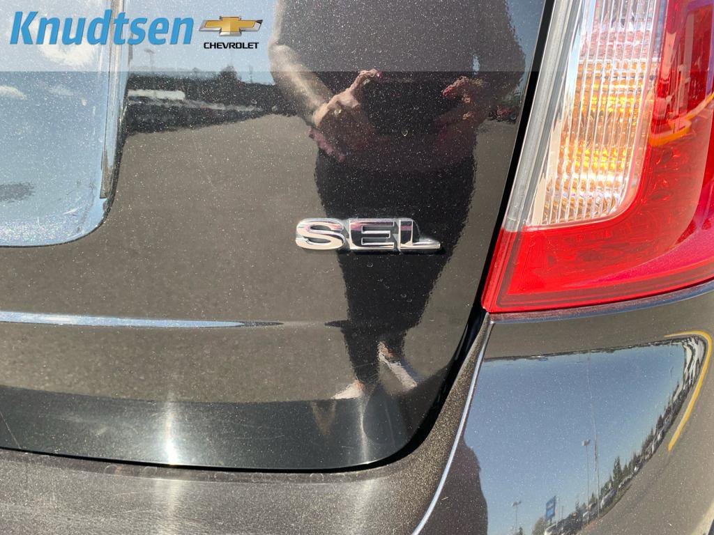 Used 2014 Ford Edge SEL FWD image 13