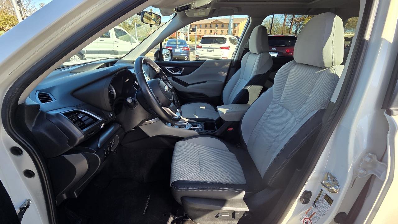 Used 2020 Subaru Forester Premium AWD/4WD image 13