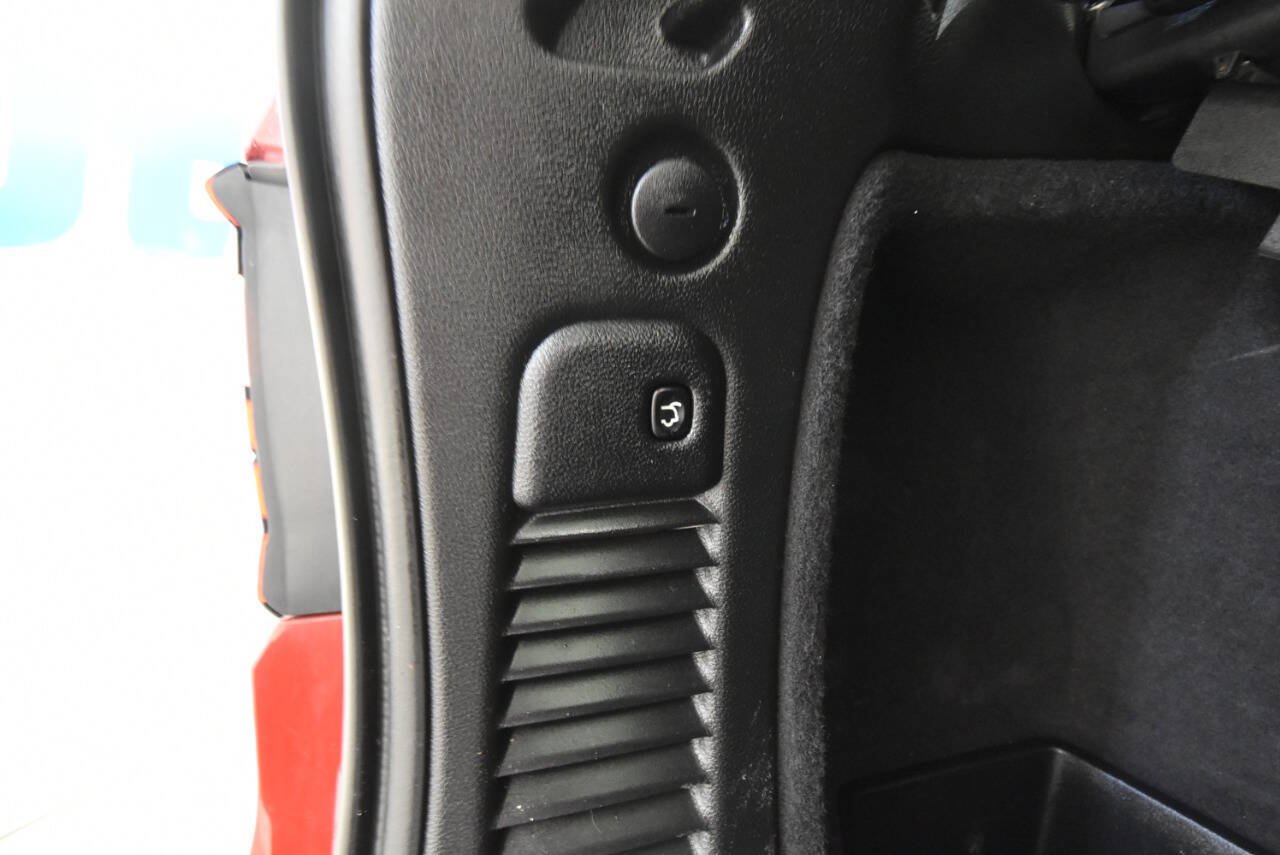 Used 2021 Dodge Durango R/T w/ Tow 'N Go Package AWD/4WD image 39