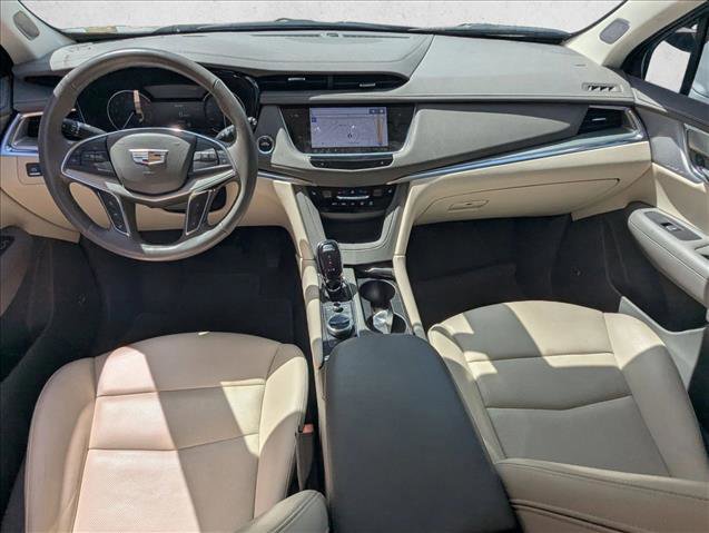 Used 2023 Cadillac XT5 Premium Luxury image 17
