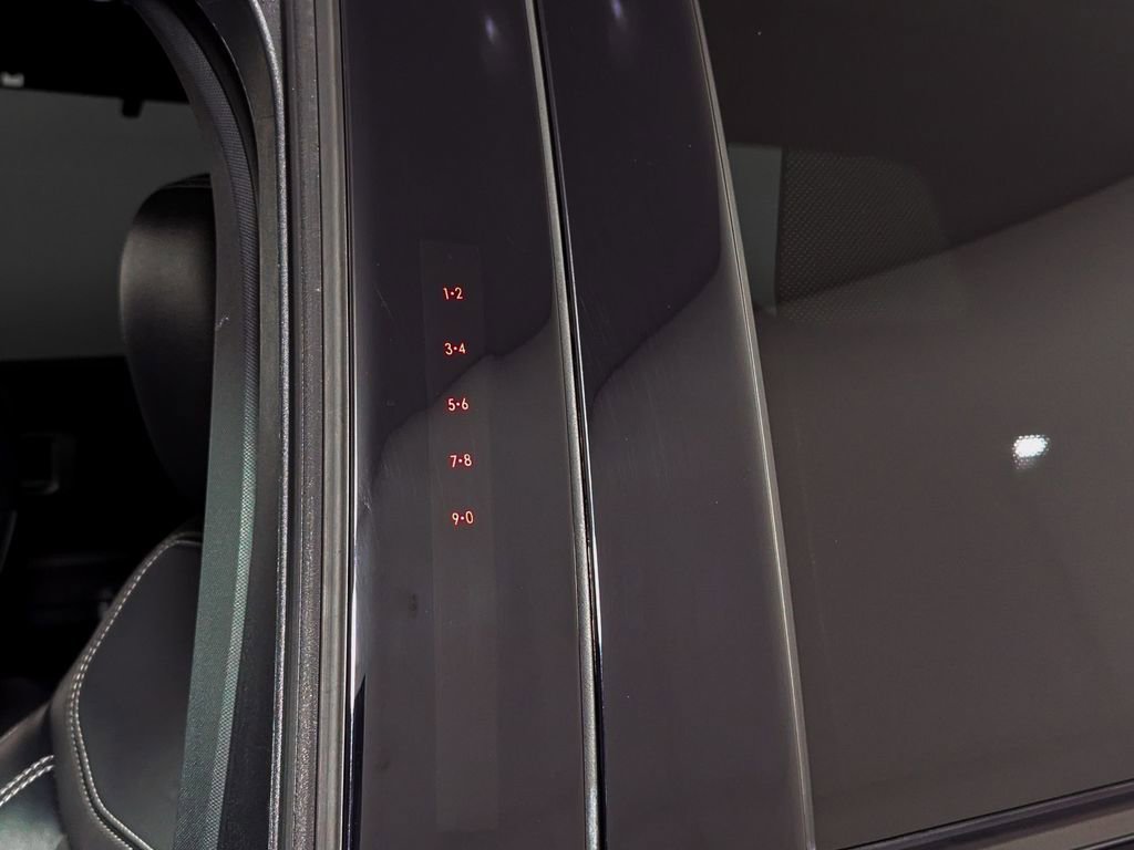 Used 2022 Ford Explorer ST w/ Equipment Group 401A image 15