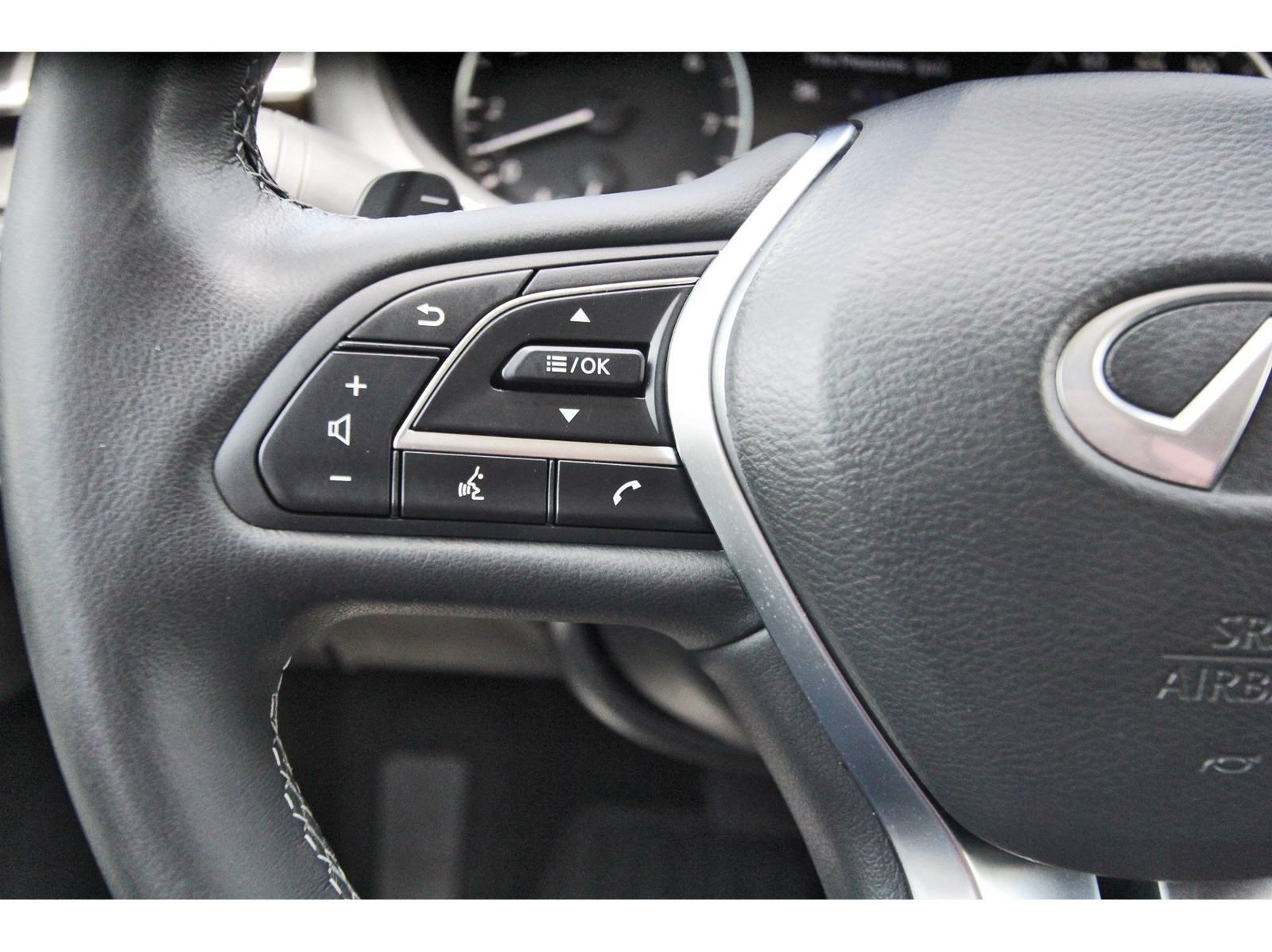 Used 2025 INFINITI QX50 Luxe AWD/4WD image 15