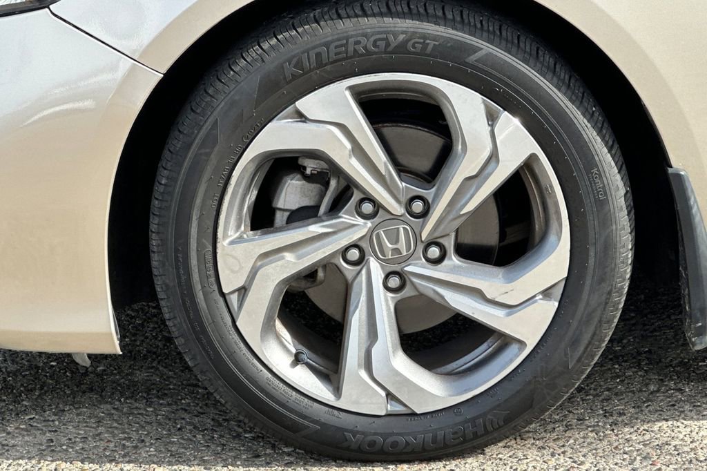 Used 2018 Honda Accord EX-L image 25