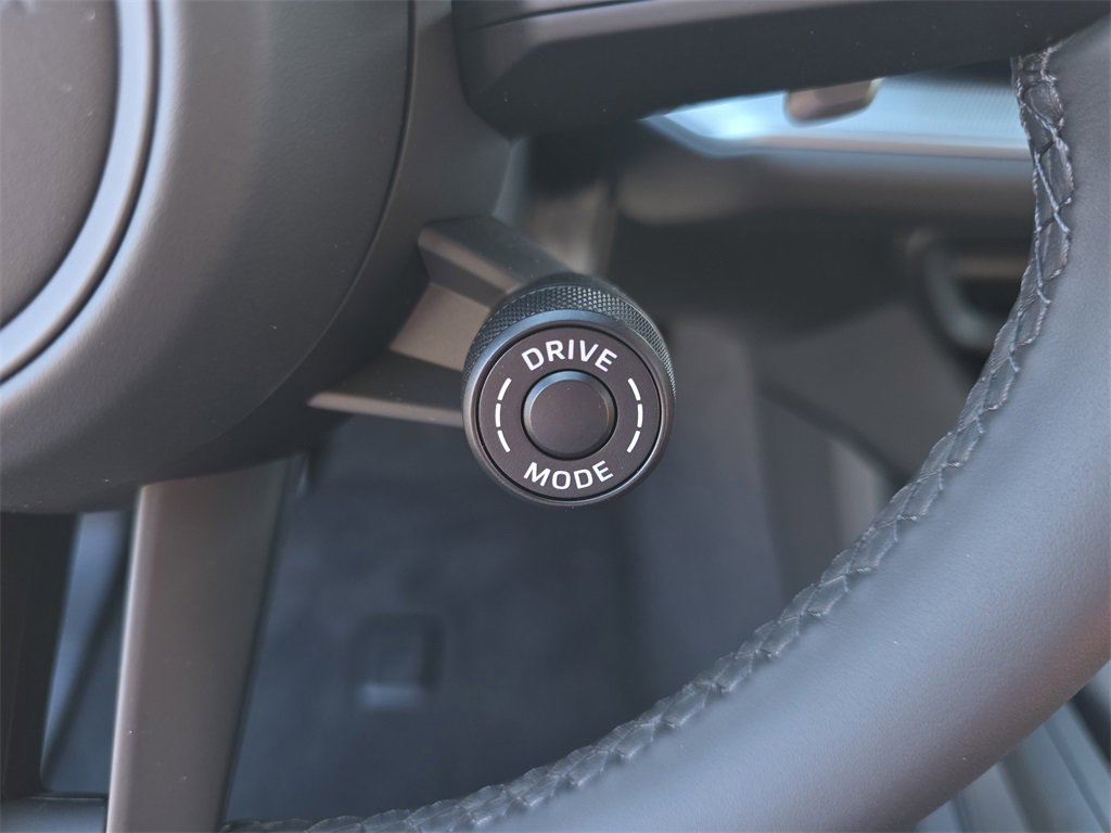 New 2026 Porsche Cayenne Coupe image 38