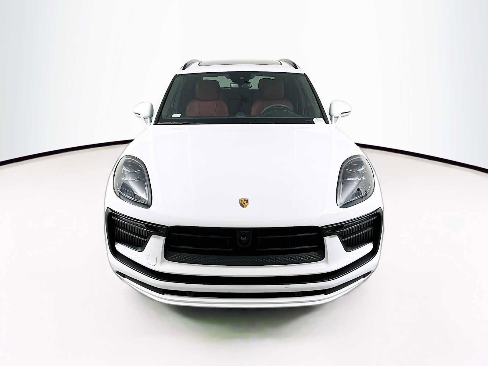 New 2025 Porsche Macan S image 6