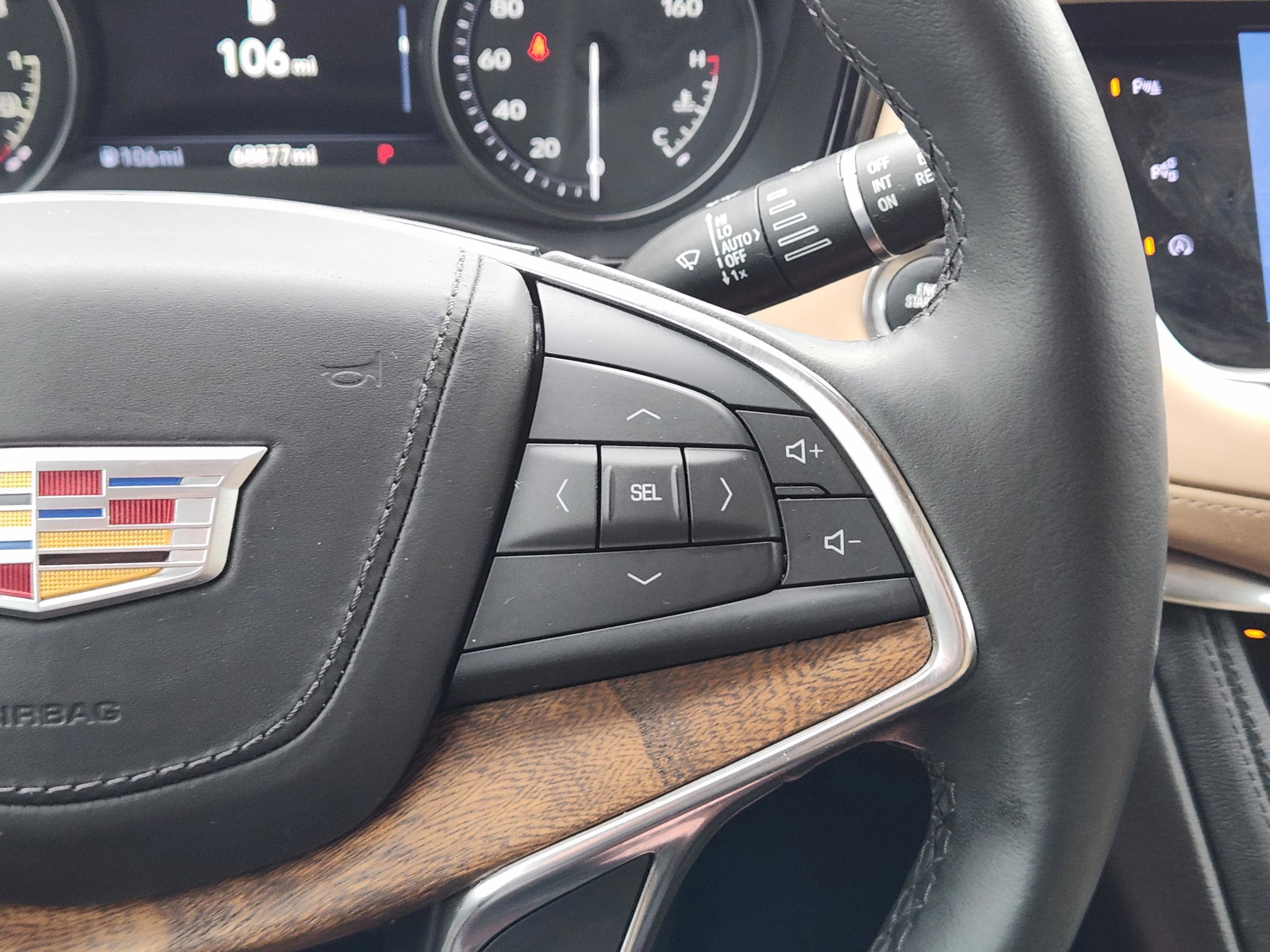 Used 2021 Cadillac XT5 Premium Luxury w/ Platinum Package image 36