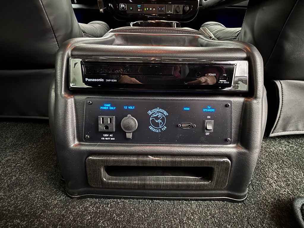 New 2025 GMC Savana 2500 Extended w/ Driver Convenience Package image 51
