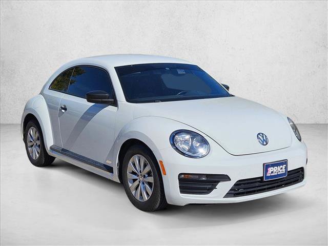 Used 2017 Volkswagen Beetle 1.8T S image 3