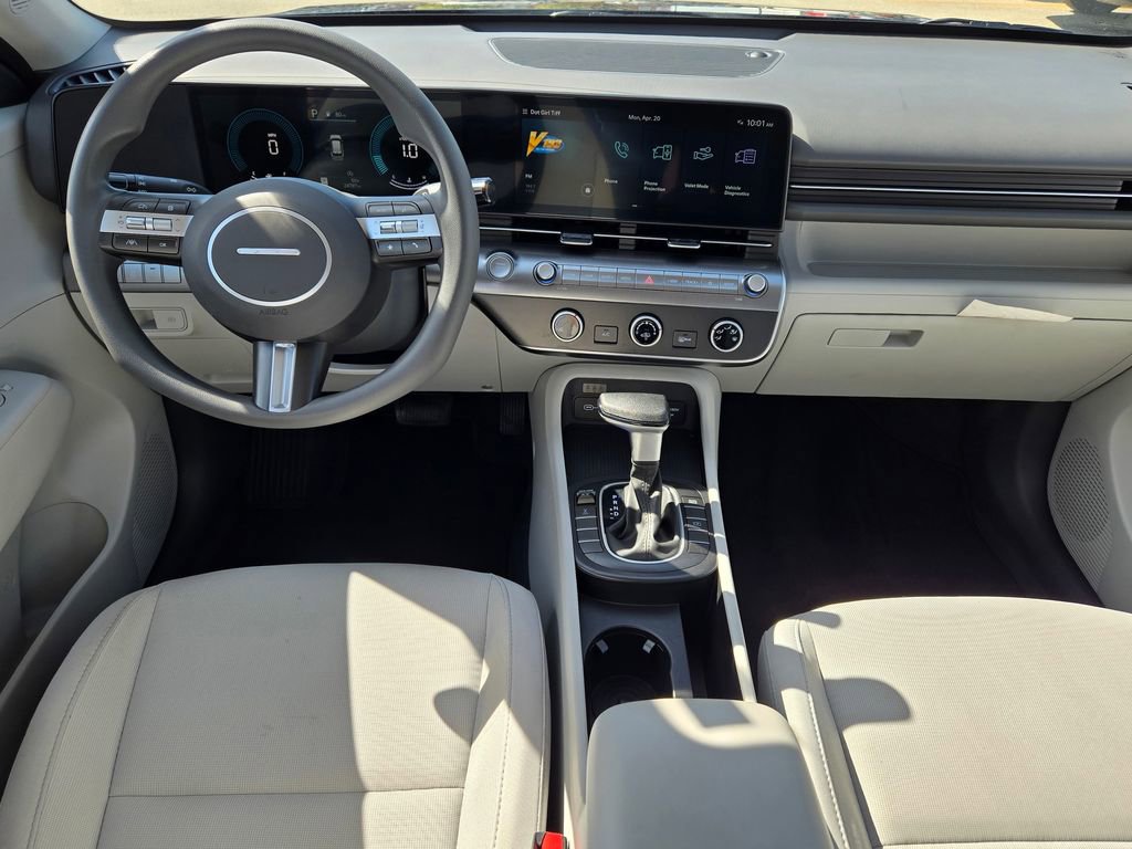 Certified 2025 Hyundai Kona SE AWD/4WD image 25