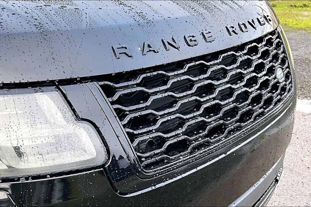Used 2019 Land Rover Range Rover Long Wheelbase Supercharged image 33