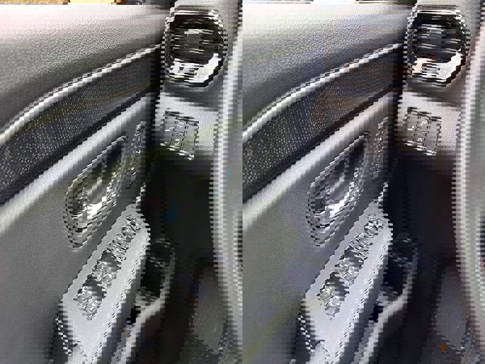 Used 2025 Honda Pilot Black Edition image 23