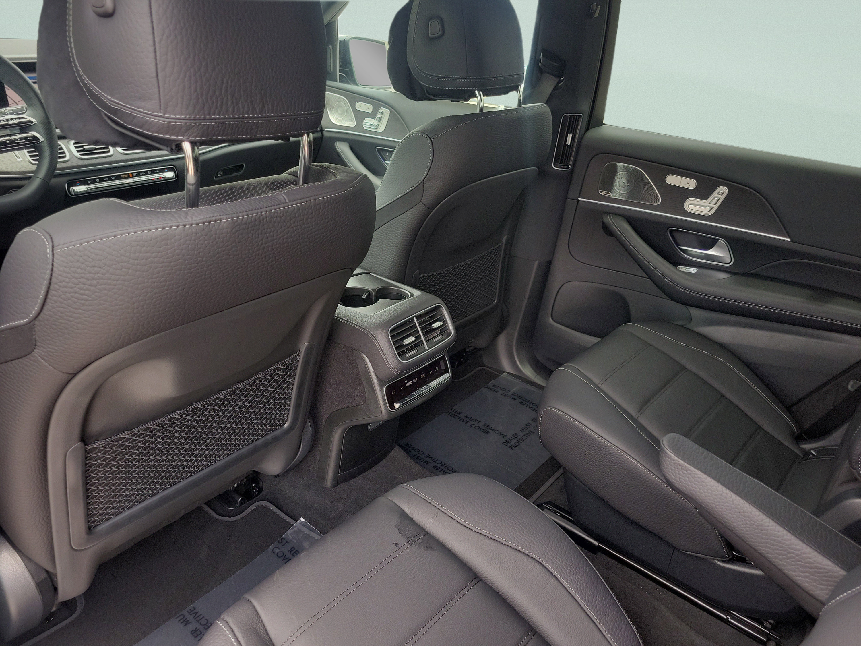 New 2026 Mercedes-Benz GLS 450 4MATIC image 11