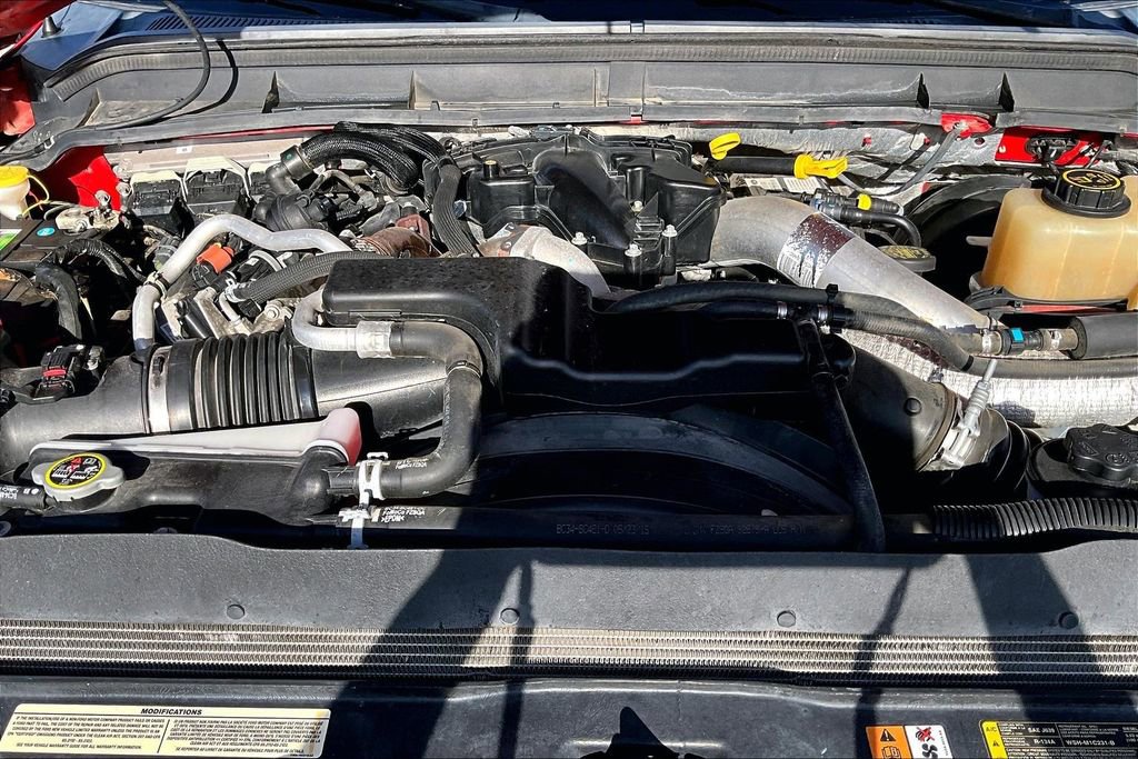Used 2016 Ford F250 Lariat w/ Lariat Ultimate Package image 9