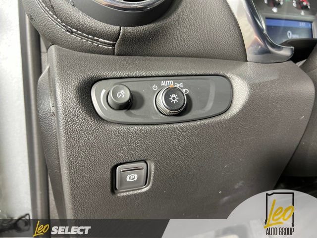 Used 2024 Chevrolet Blazer LT w/ Convenience Package FWD image 18