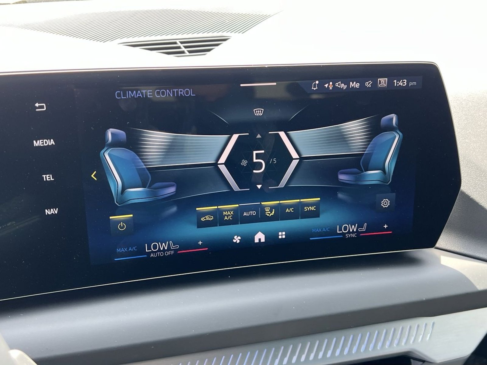 New 2026 BMW 228i xDrive AWD/4WD image 18