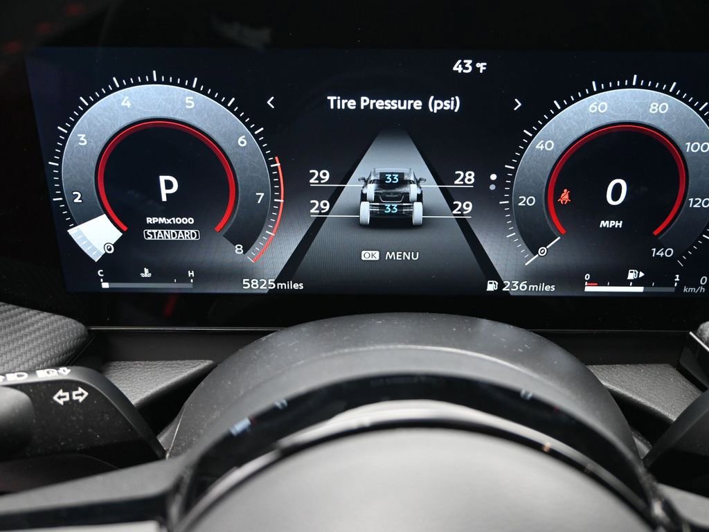 Used 2025 Nissan Kicks SR image 17