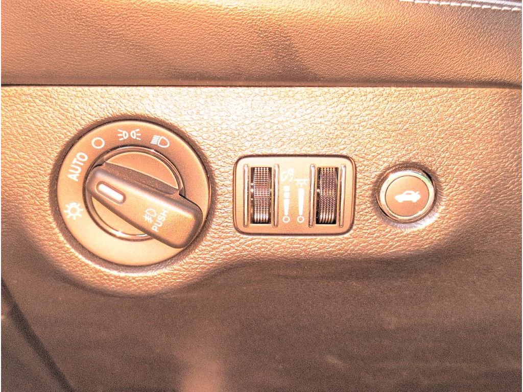 Used 2022 Dodge Challenger R/T Scat Pack w/ Dynamics Package image 23