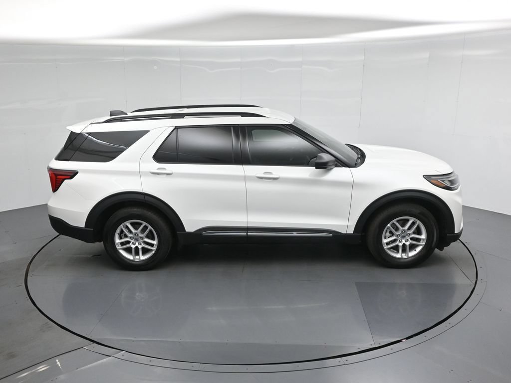 Certified 2025 Ford Explorer Active RWD image 41