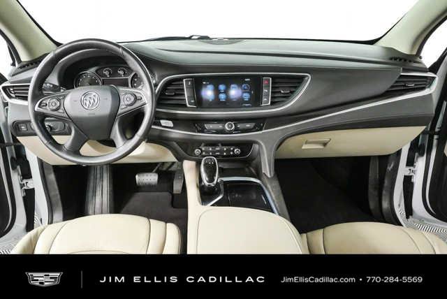 Used 2018 Buick Enclave Premium w/ Experience Buick Package FWD image 18