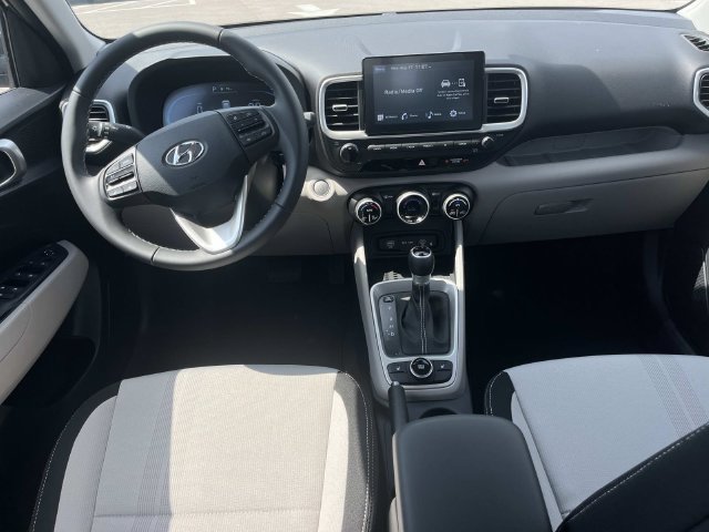New 2026 Hyundai Venue SEL FWD image 15