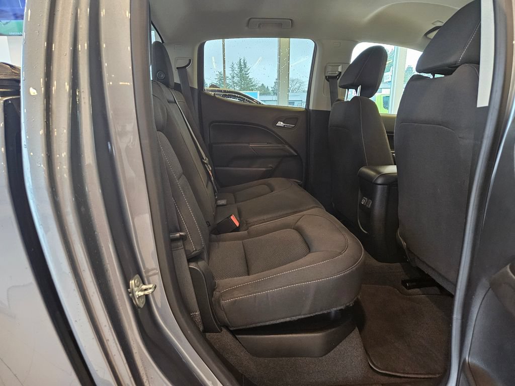 Used 2022 Chevrolet Colorado LT w/ Safety Package AWD/4WD image 27