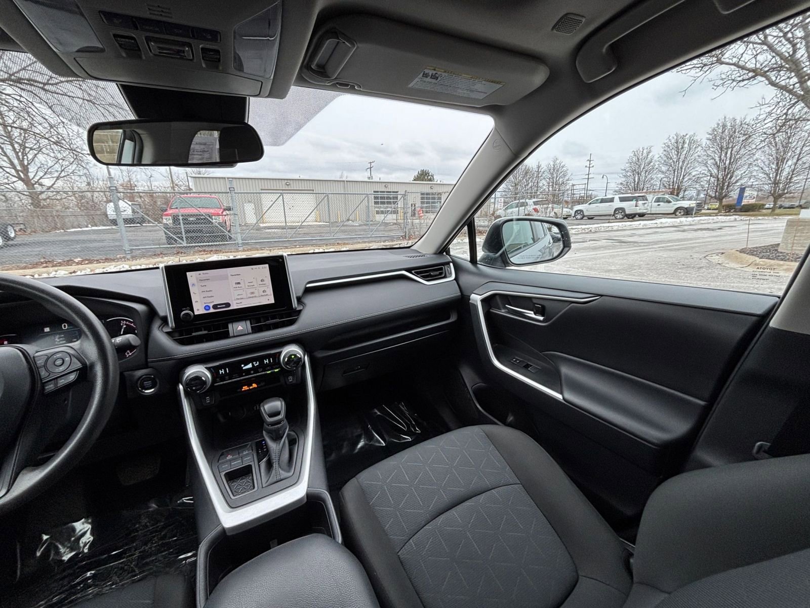 Used 2024 Toyota RAV4 XLE image 36