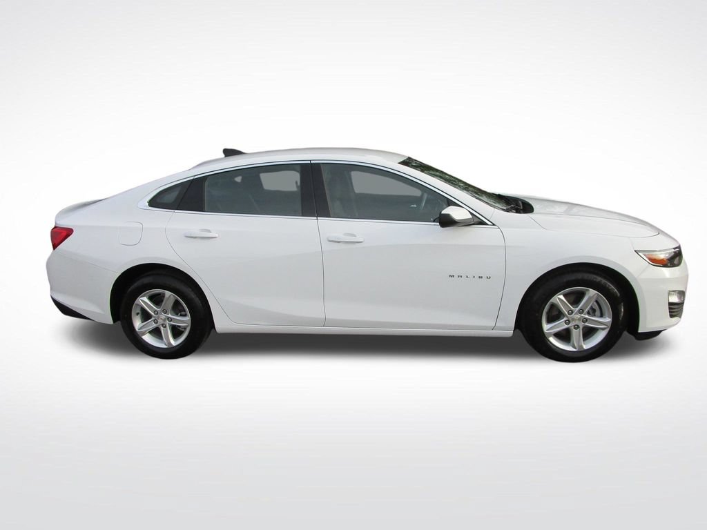 Used 2024 Chevrolet Malibu LS FWD image 8