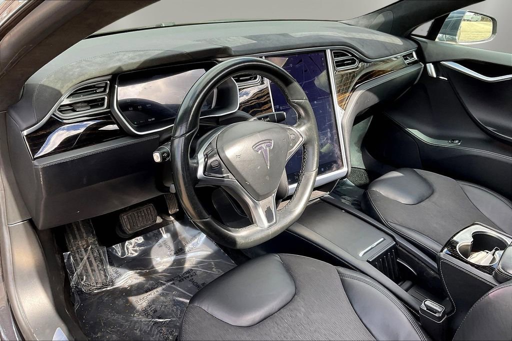 Used 2016 Tesla Model S 60 image 17