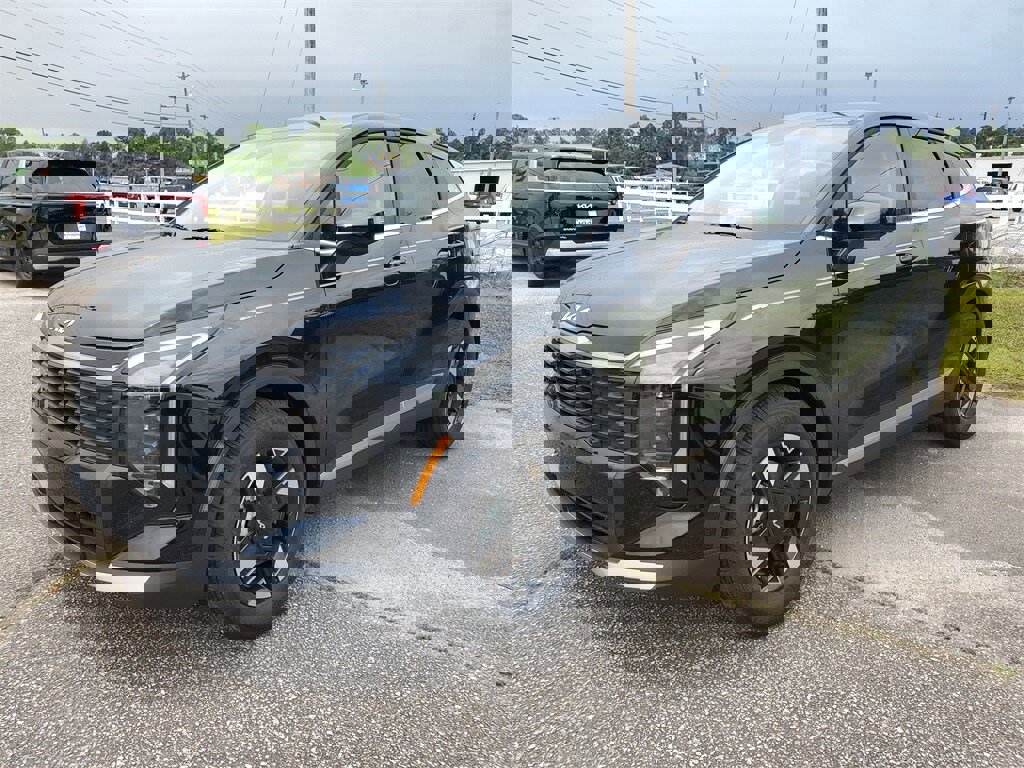 New 2026 Kia Sportage LX image 2