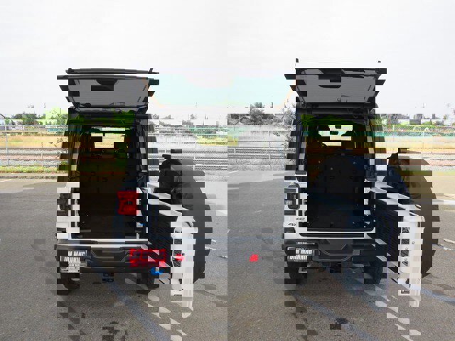 New 2023 Jeep Wrangler Rubicon w/ Steel Bumper Group image 42