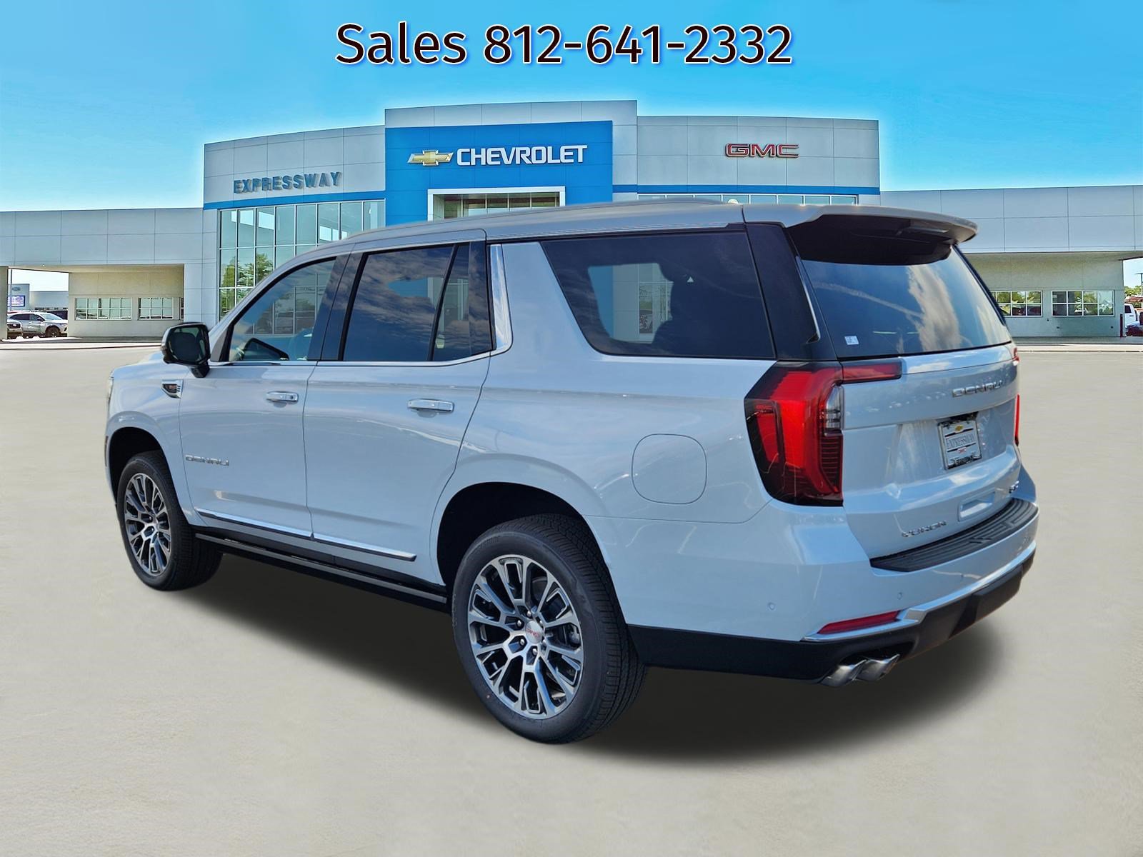 New 2026 GMC Yukon Denali w/ Denali Reserve Package image 3