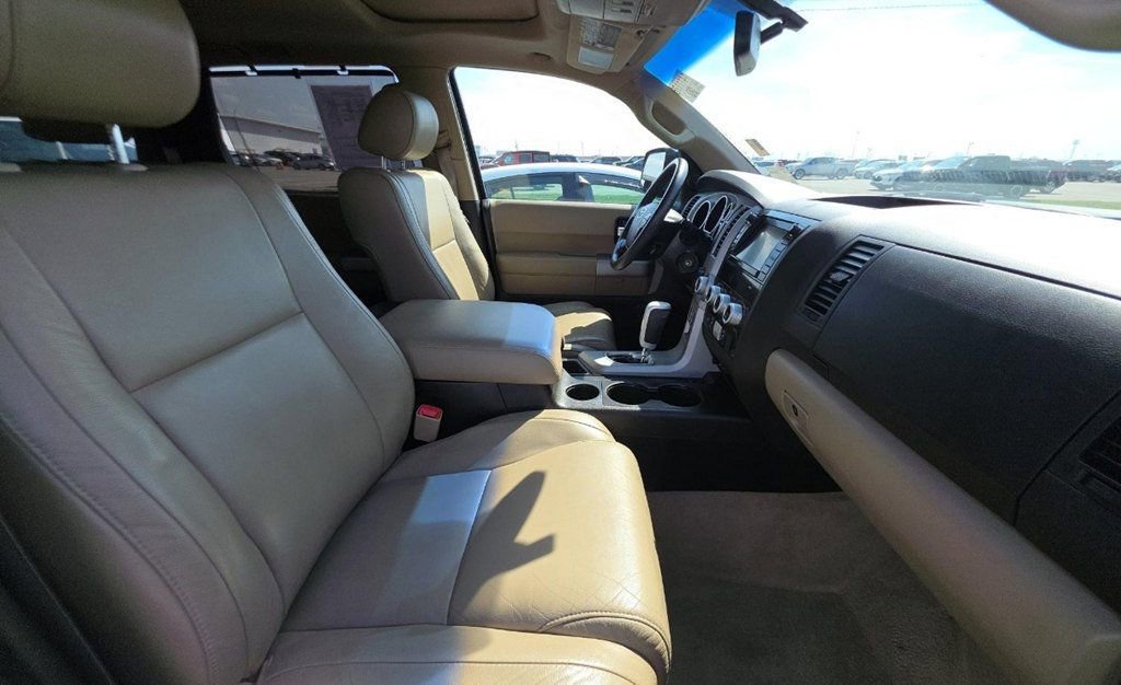 Used 2008 Toyota Sequoia Limited image 7