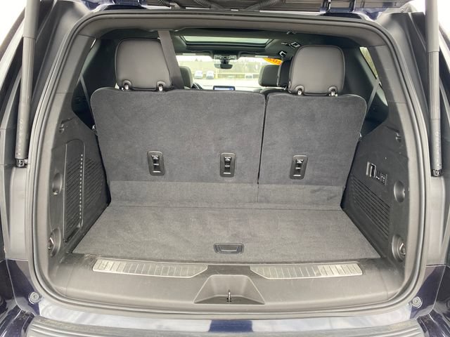 Used 2021 Chevrolet Tahoe Premier w/ Premium Package RWD image 22