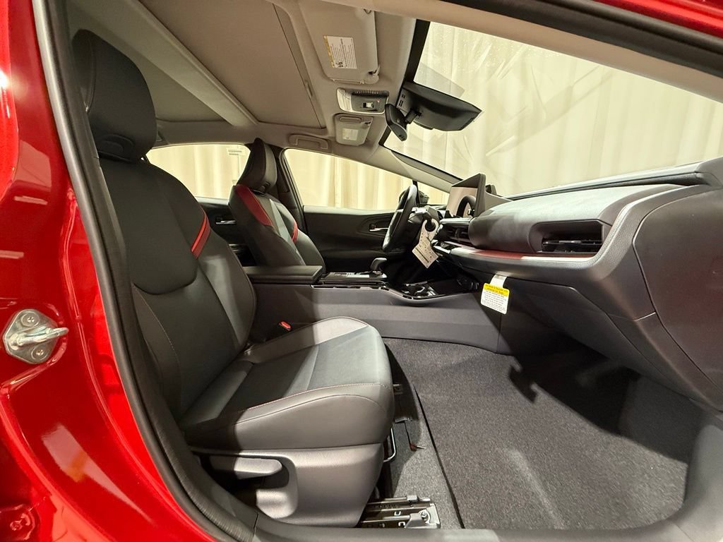 New 2026 Toyota Prius Plug-In Hybrid FWD image 22