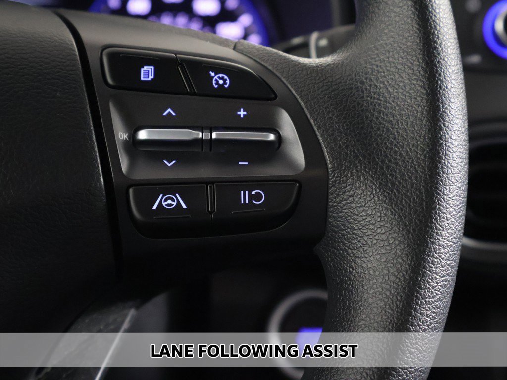 Used 2023 Hyundai Kona SEL image 3