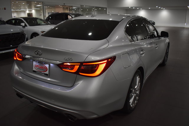 Used 2018 INFINITI Q50 Luxe RWD image 7