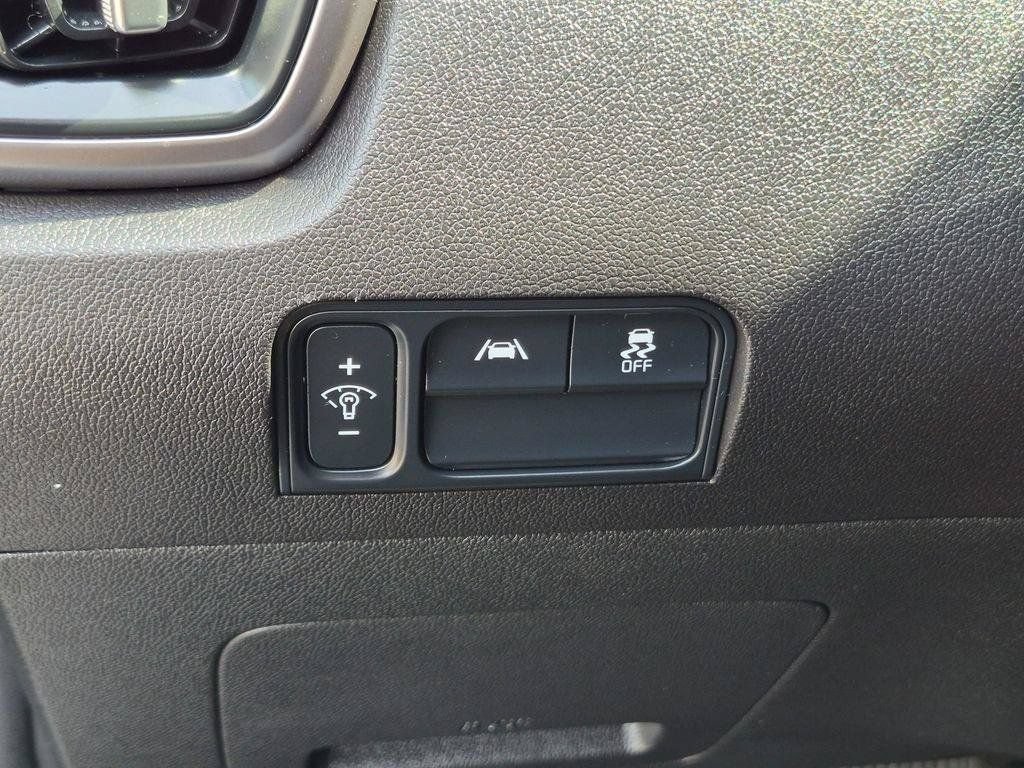 Certified 2023 Kia Sorento S AWD/4WD image 15