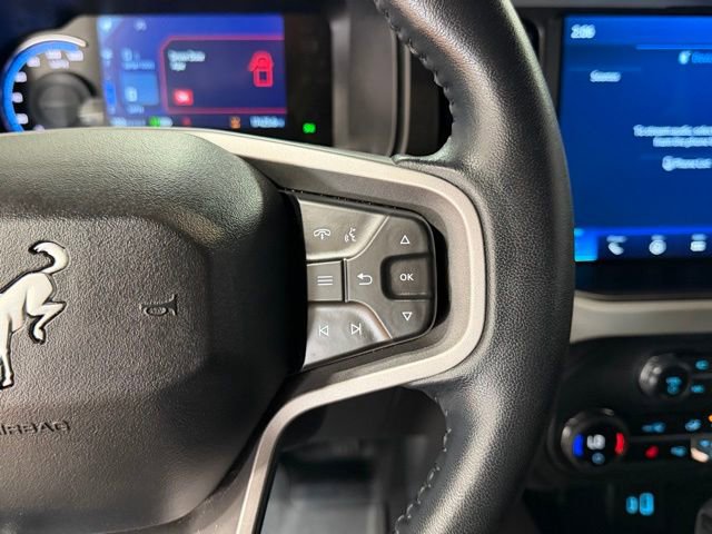 Used 2023 Ford Bronco Badlands w/ Sasquatch Package AWD/4WD image 15