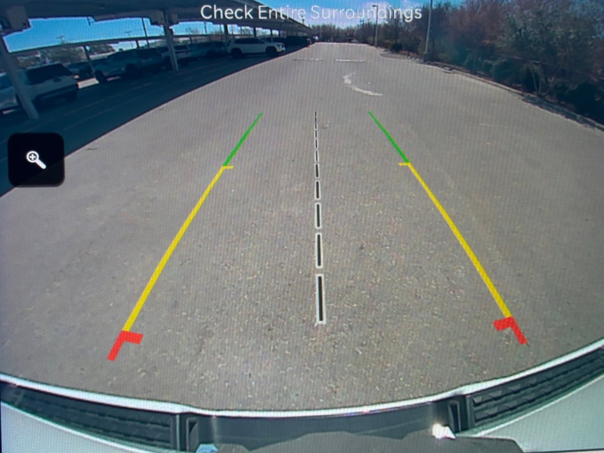 Used 2022 RAM 1500 Limited w/ Body Color Bumper Group image 9