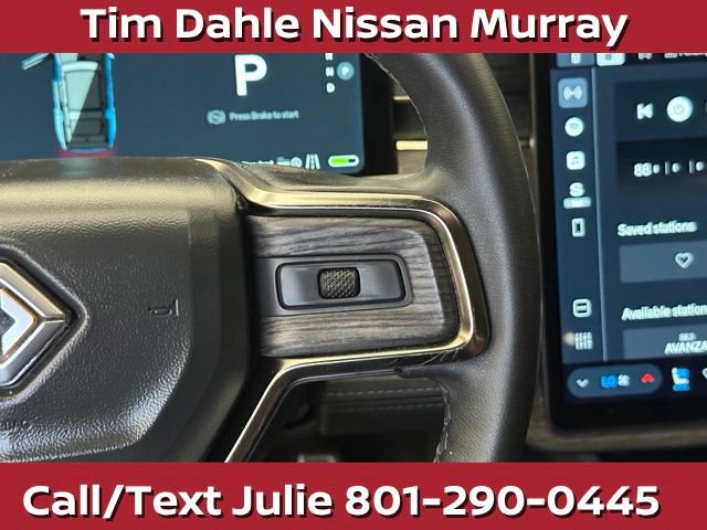 Used 2023 Rivian R1S Adventure AWD/4WD image 25