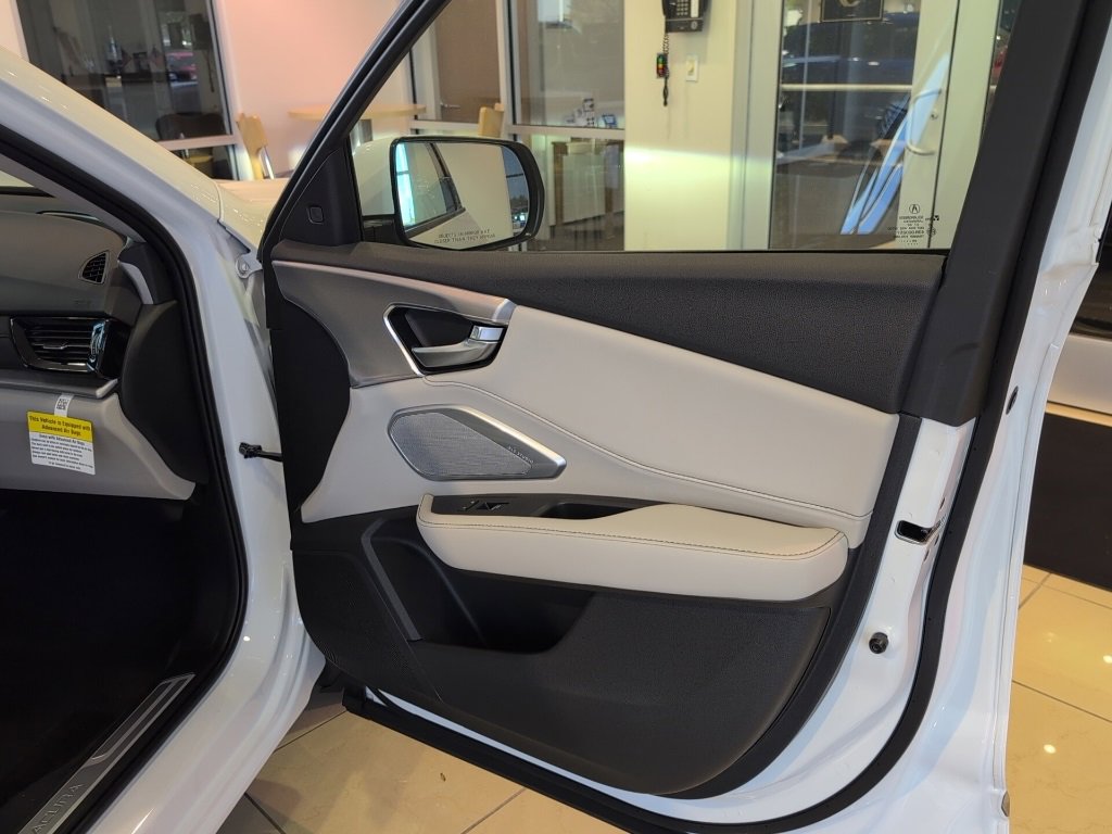 New 2025 Acura RDX w/ Technology Package image 15
